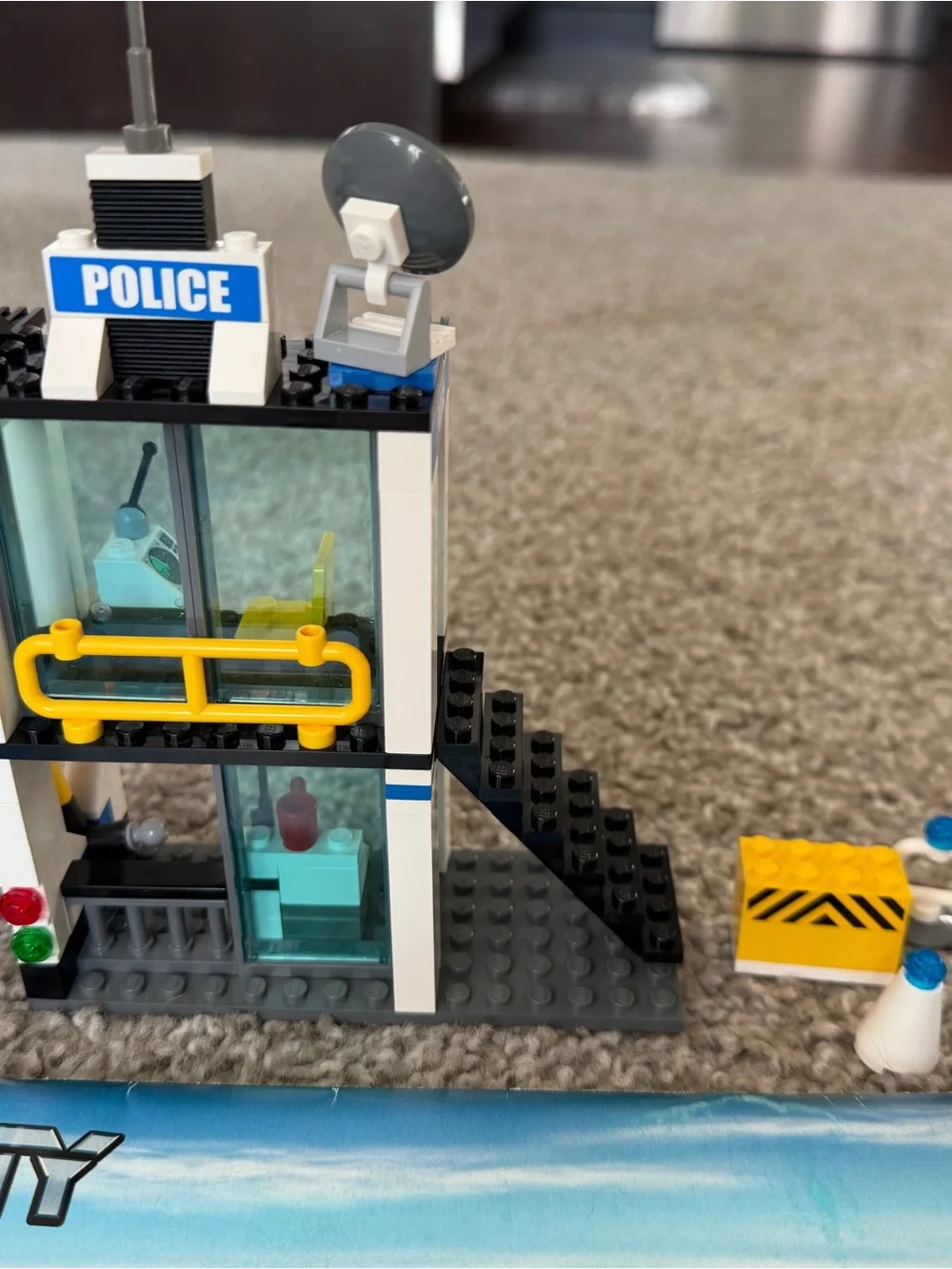 LEGO 7743 City Police Set